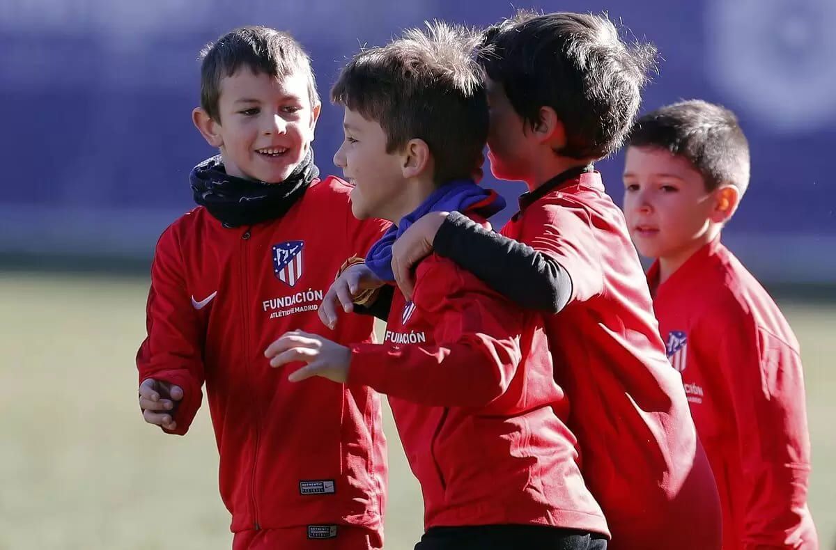 Қазақстандық футболшылар "Атлетиконы" тізе бүктірді