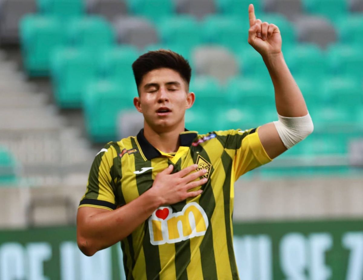 "Ақтөбе" легионері Дастан Сәтпаевтың "Челсидегі" болашағы жайлы пікір білдірді