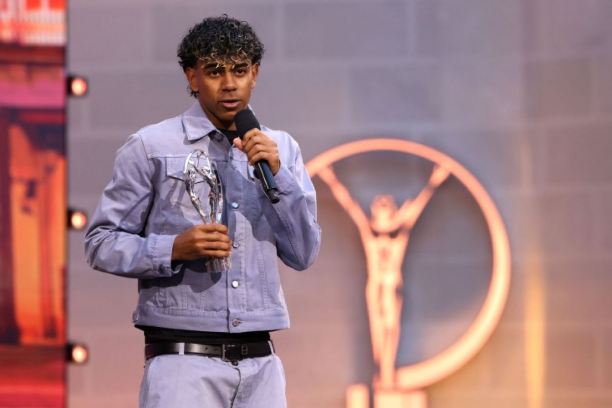 Ямал ауыр жарақат туралы жаңалықтан кейін үн қатты