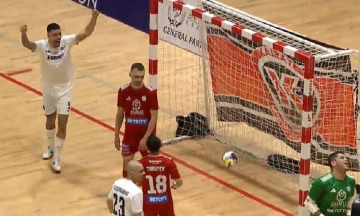 Футзалдан ҚЧ: "Семей" "Қайратты" сырт алаңда ойсырата ұтты